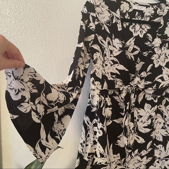 Flynn Skye London Dress XS - Picture 6 of 9